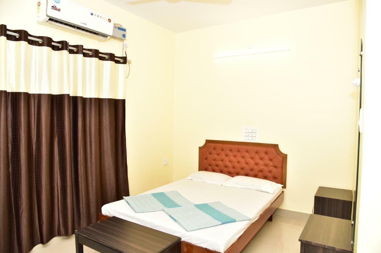 Hotel Kola Paradise Bhatkal Exterior photo
