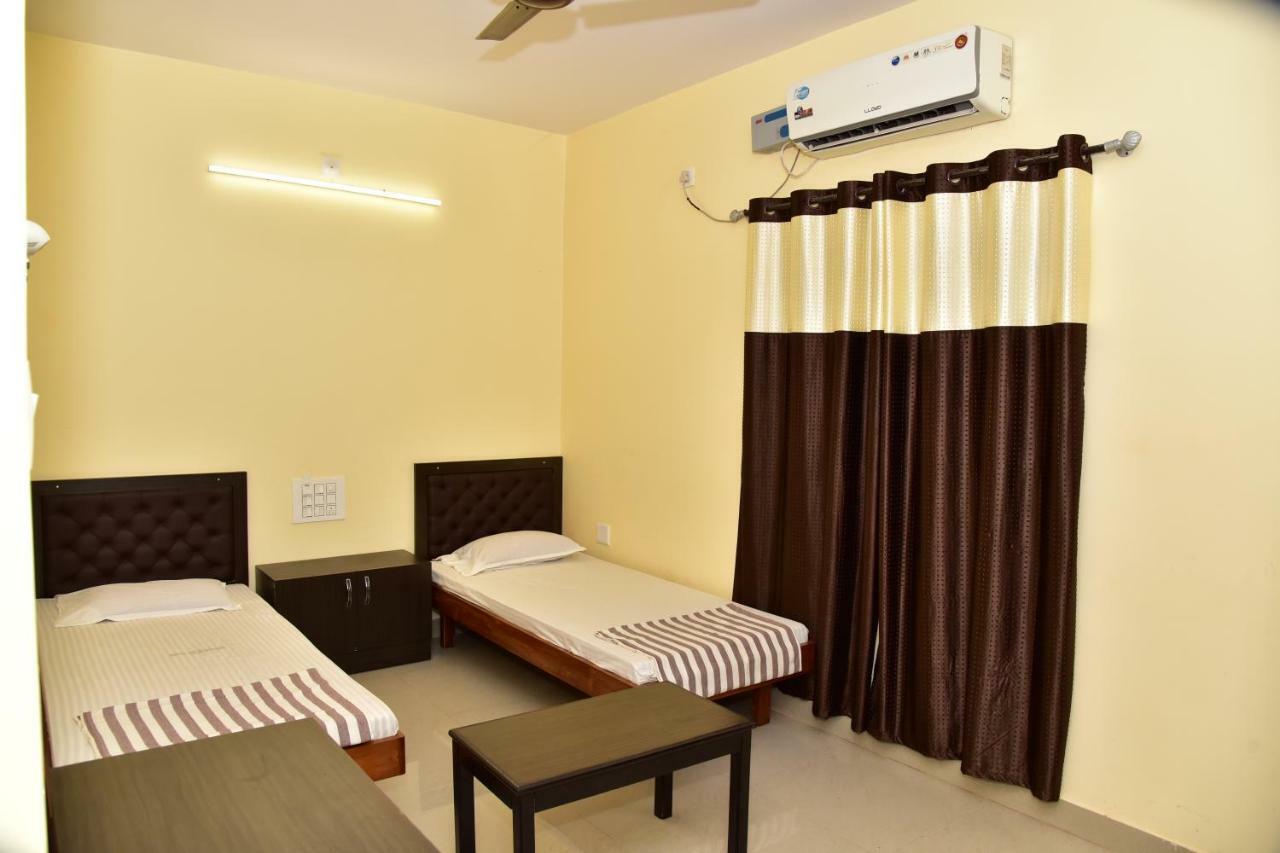 Hotel Kola Paradise Bhatkal Exterior photo